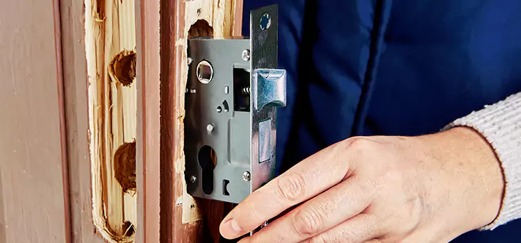 Garage Door Lock Replacement North Atlanta